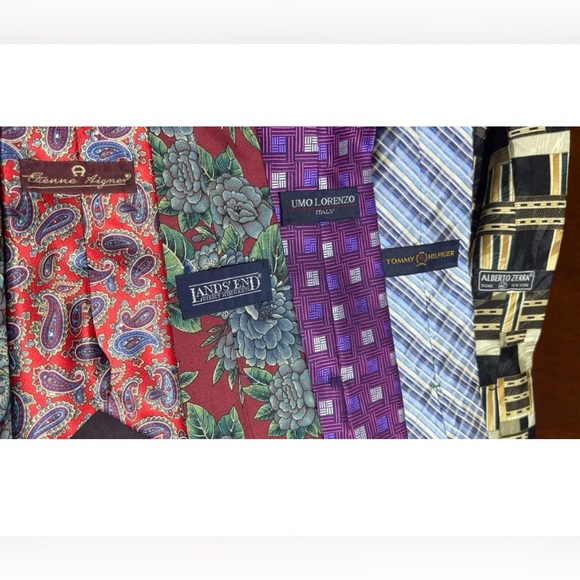 Designer Men’s Ties Lot Of 5 Multicolor 100% Silk / Polyester Luxury Brands - Picture 3 of 7